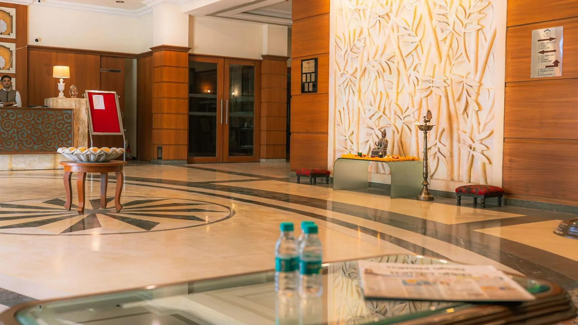 Hotel The Sky Imperial, Udajpur