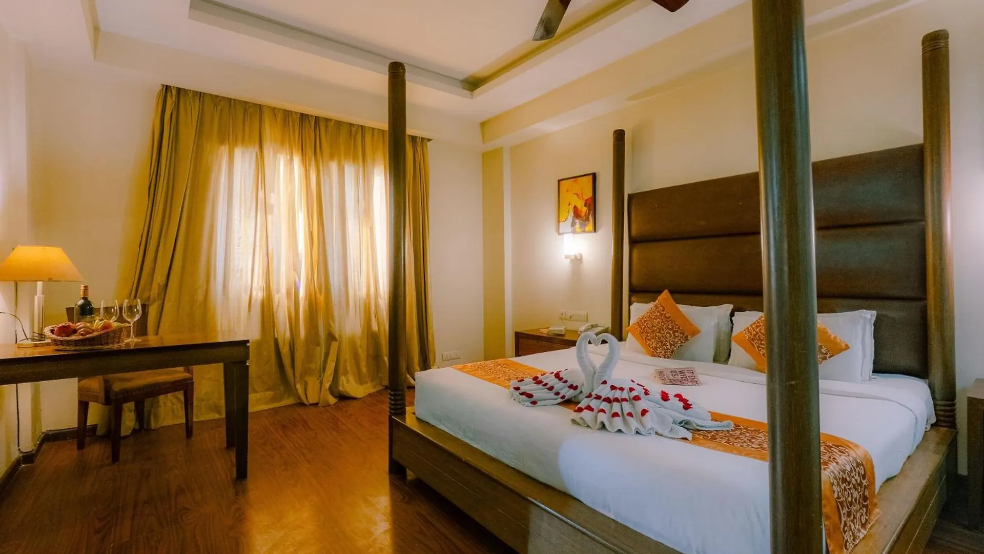 Hotel The Sky Imperial, Udajpur