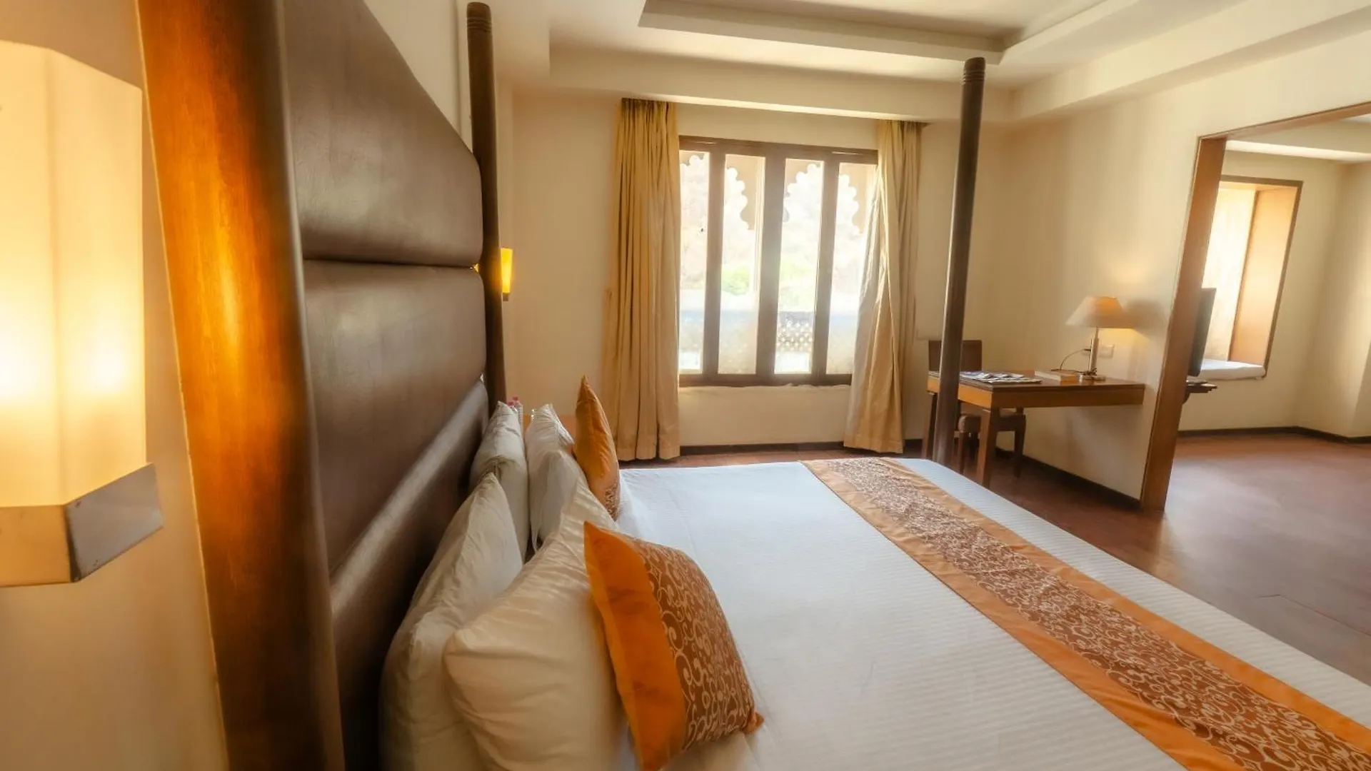 Hotel The Sky Imperial, Udajpur
